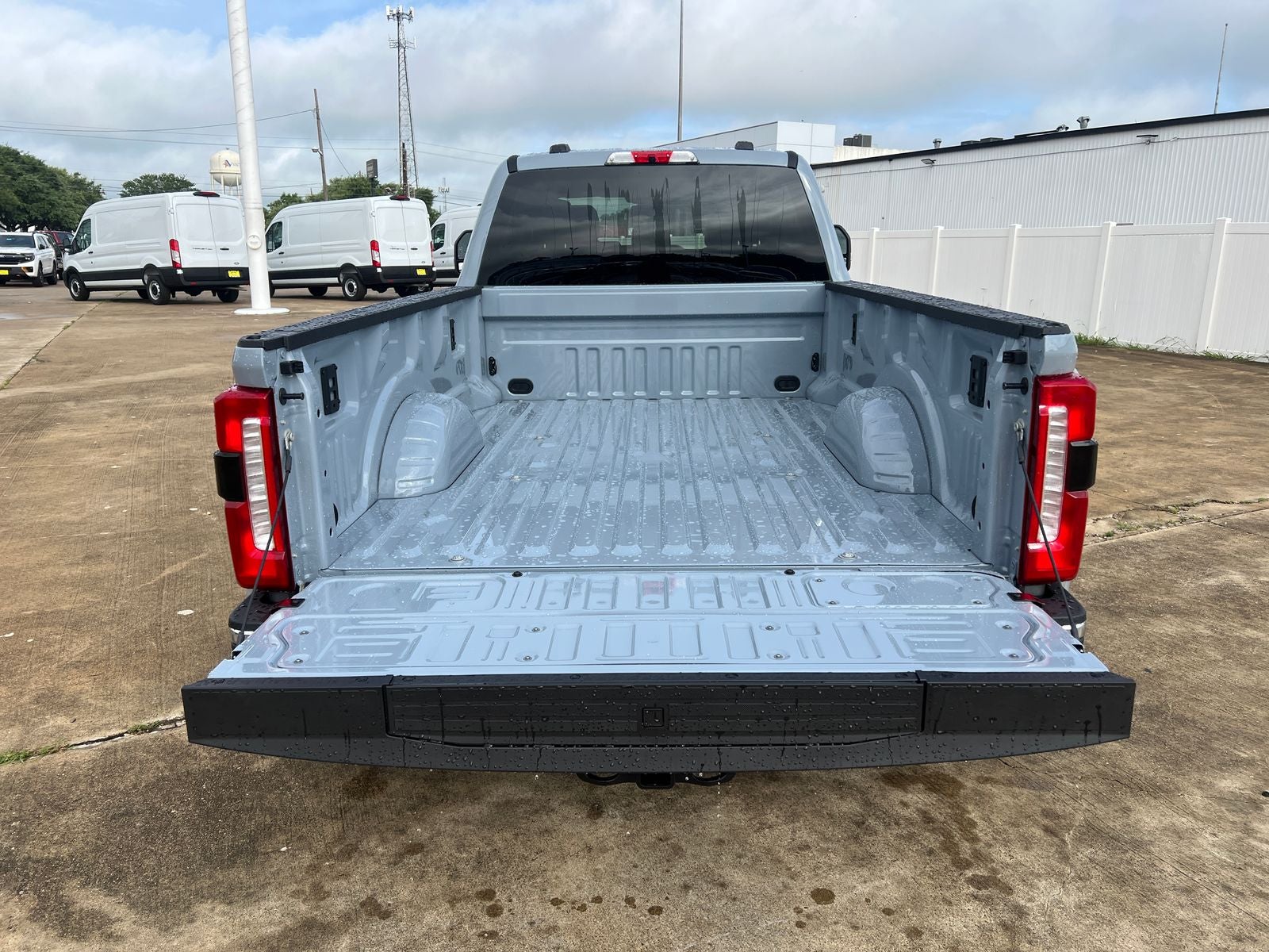 2026 Ford F-350SD Lariat DRW