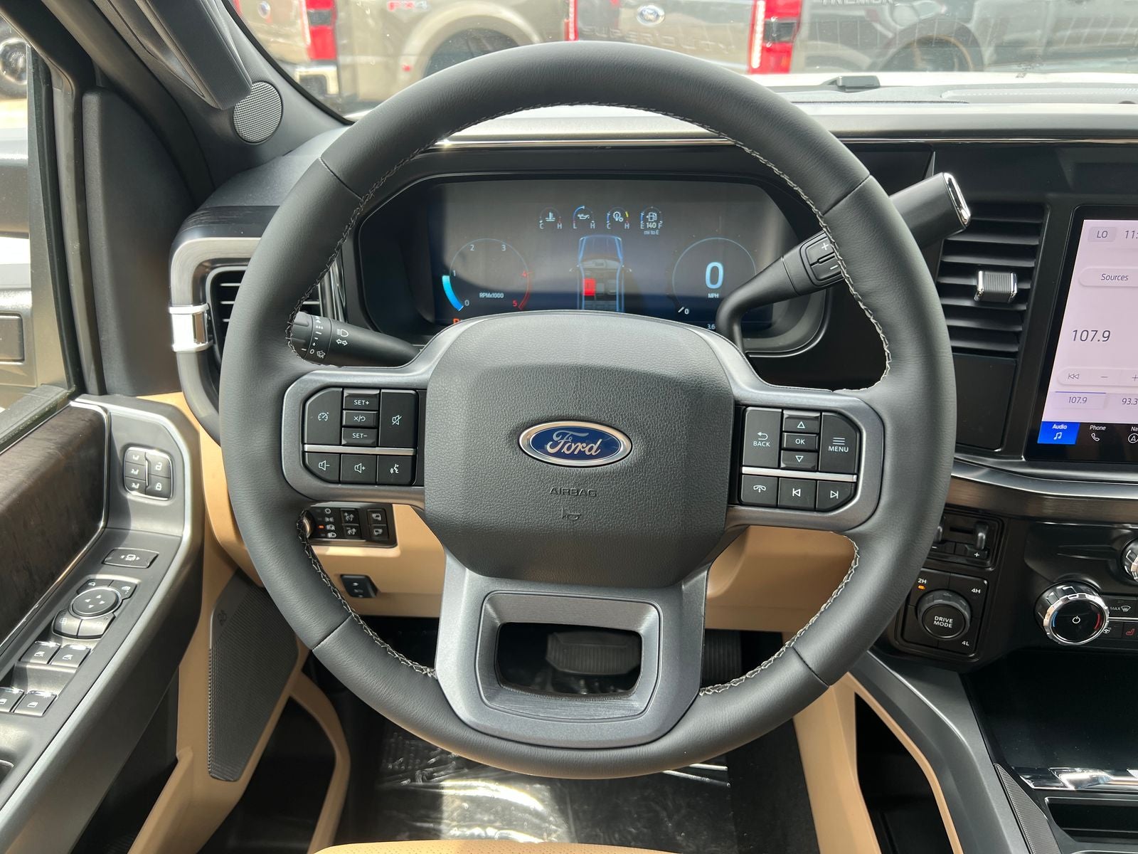 2026 Ford F-350SD Lariat DRW