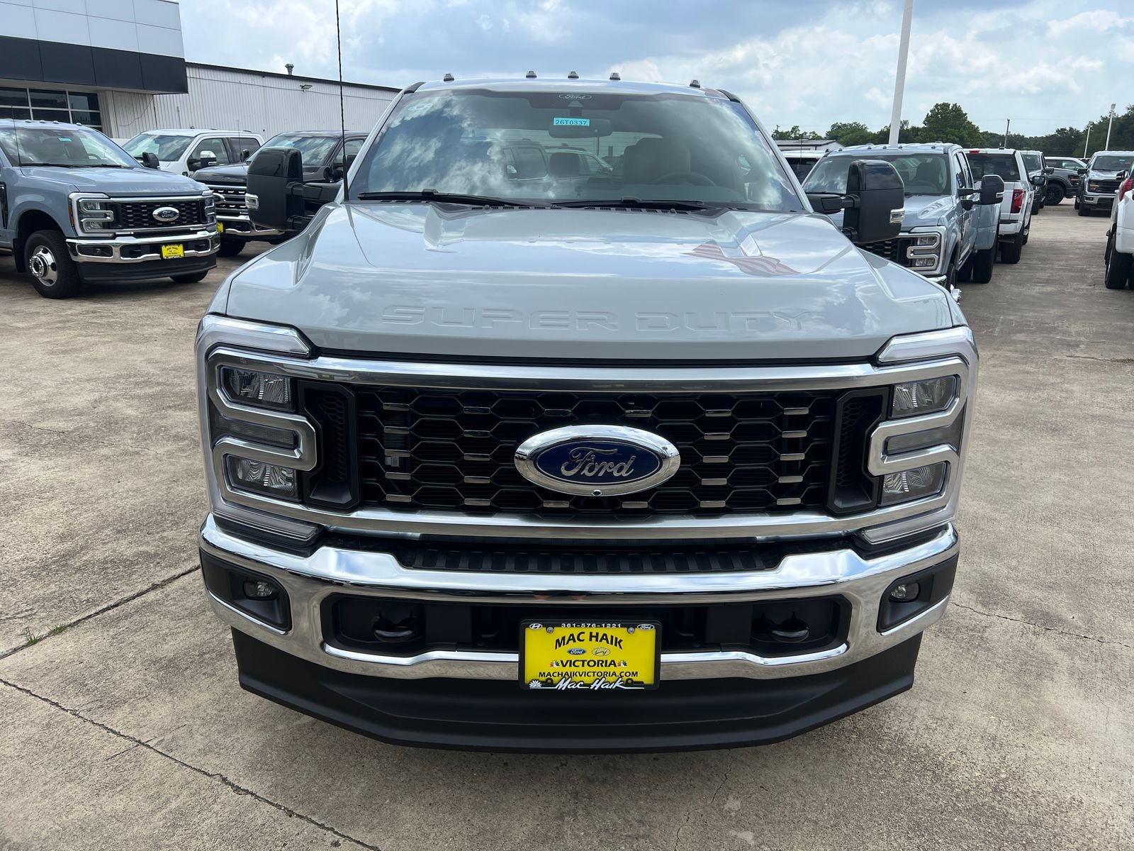 2026 Ford F-350SD Lariat DRW