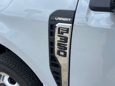 2026 Ford F-350SD Lariat DRW