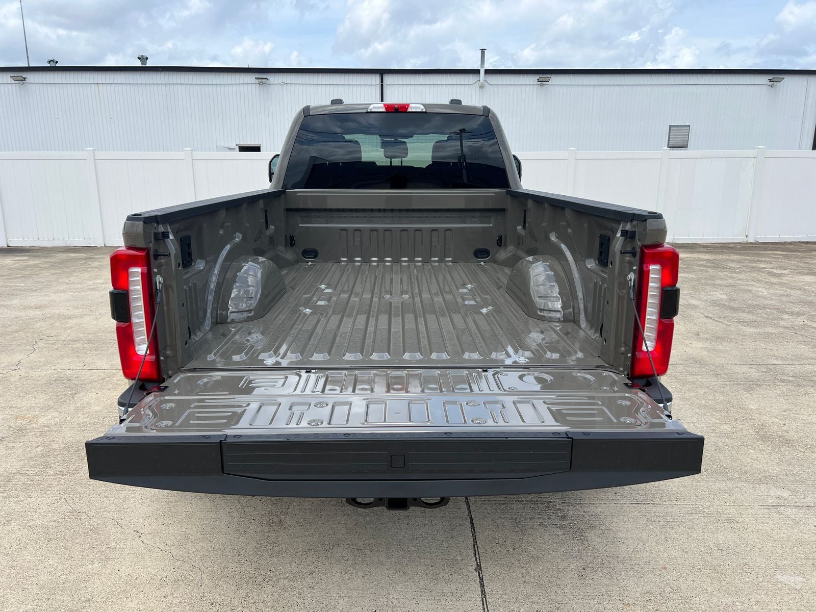 2026 Ford F-350SD DRW