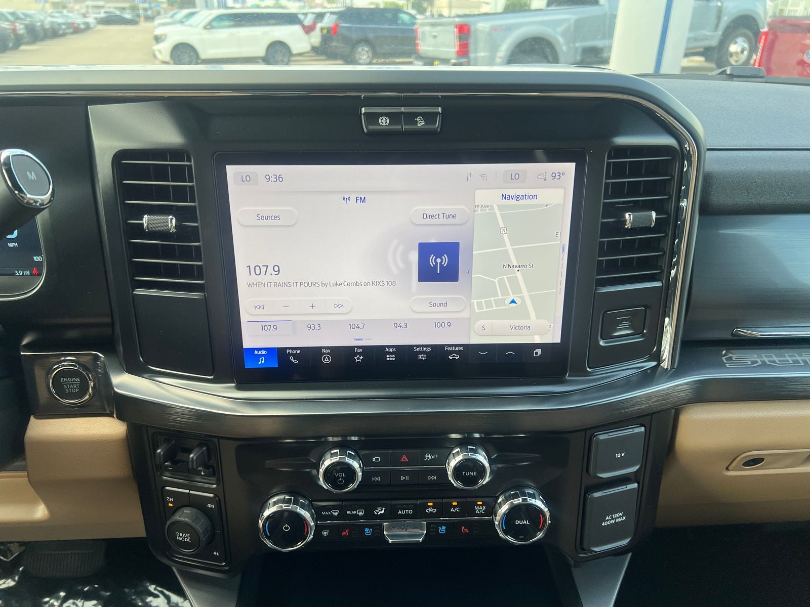2026 Ford F-350SD Lariat DRW