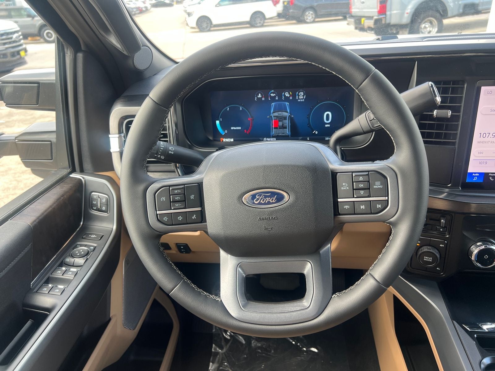 2026 Ford F-350SD Lariat DRW