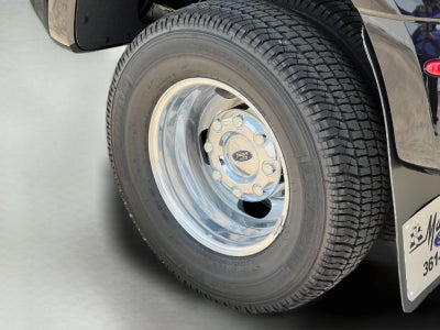 2026 Ford Super Duty F-350 Drw LARIAT