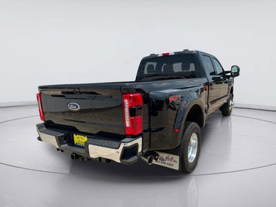 2026 Ford Super Duty F-350 Drw LARIAT