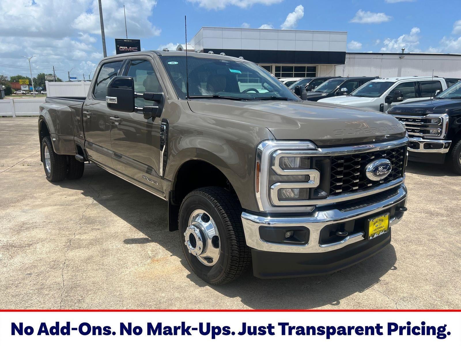 2026 Ford F-350SD Lariat DRW