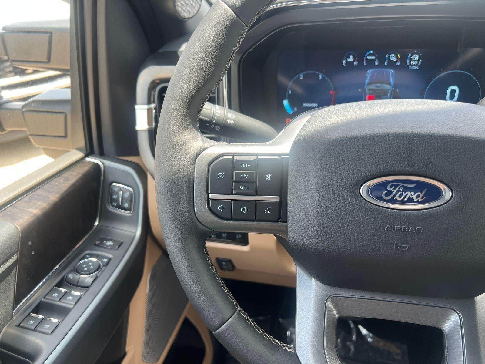 2026 Ford F-350SD Lariat DRW