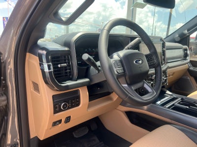 2026 Ford F-350SD Lariat DRW