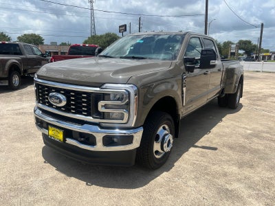2026 Ford F-350SD Lariat DRW