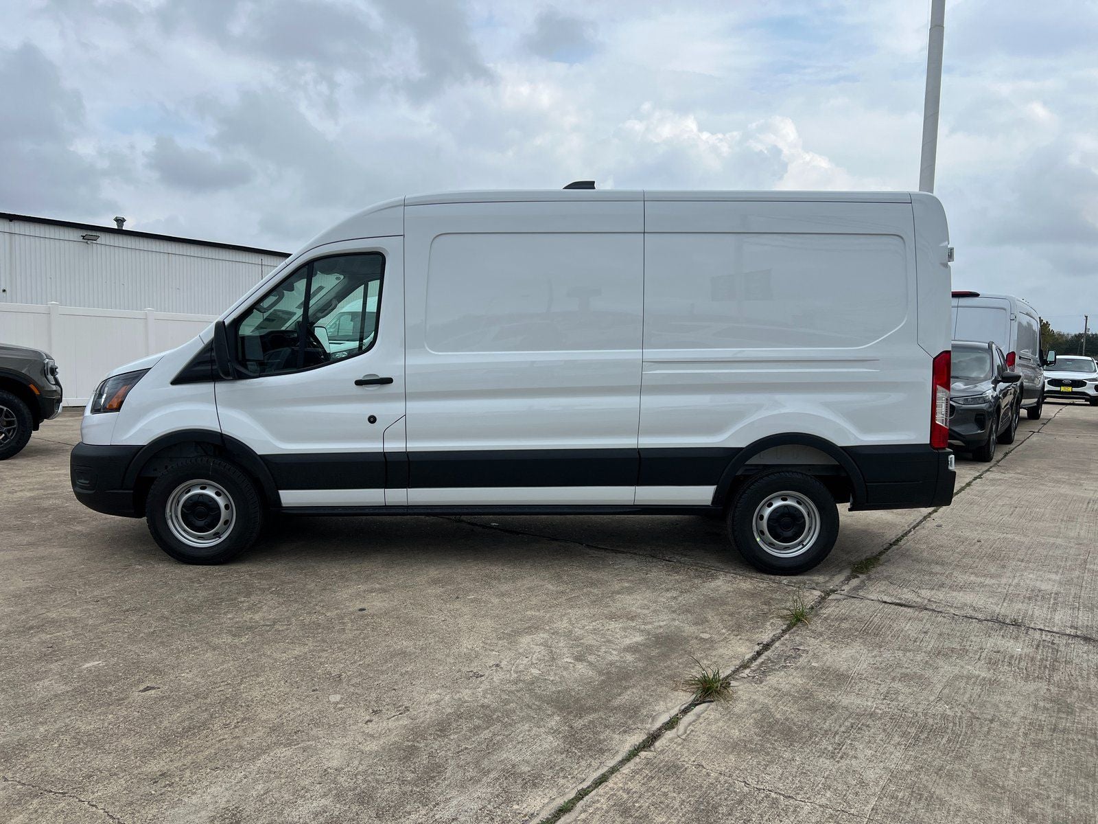 2026 Ford Transit-250 Base