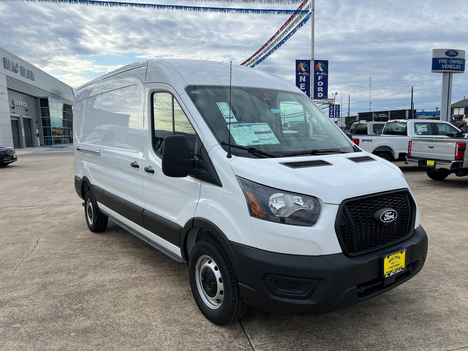 2026 Ford Transit-250 Base