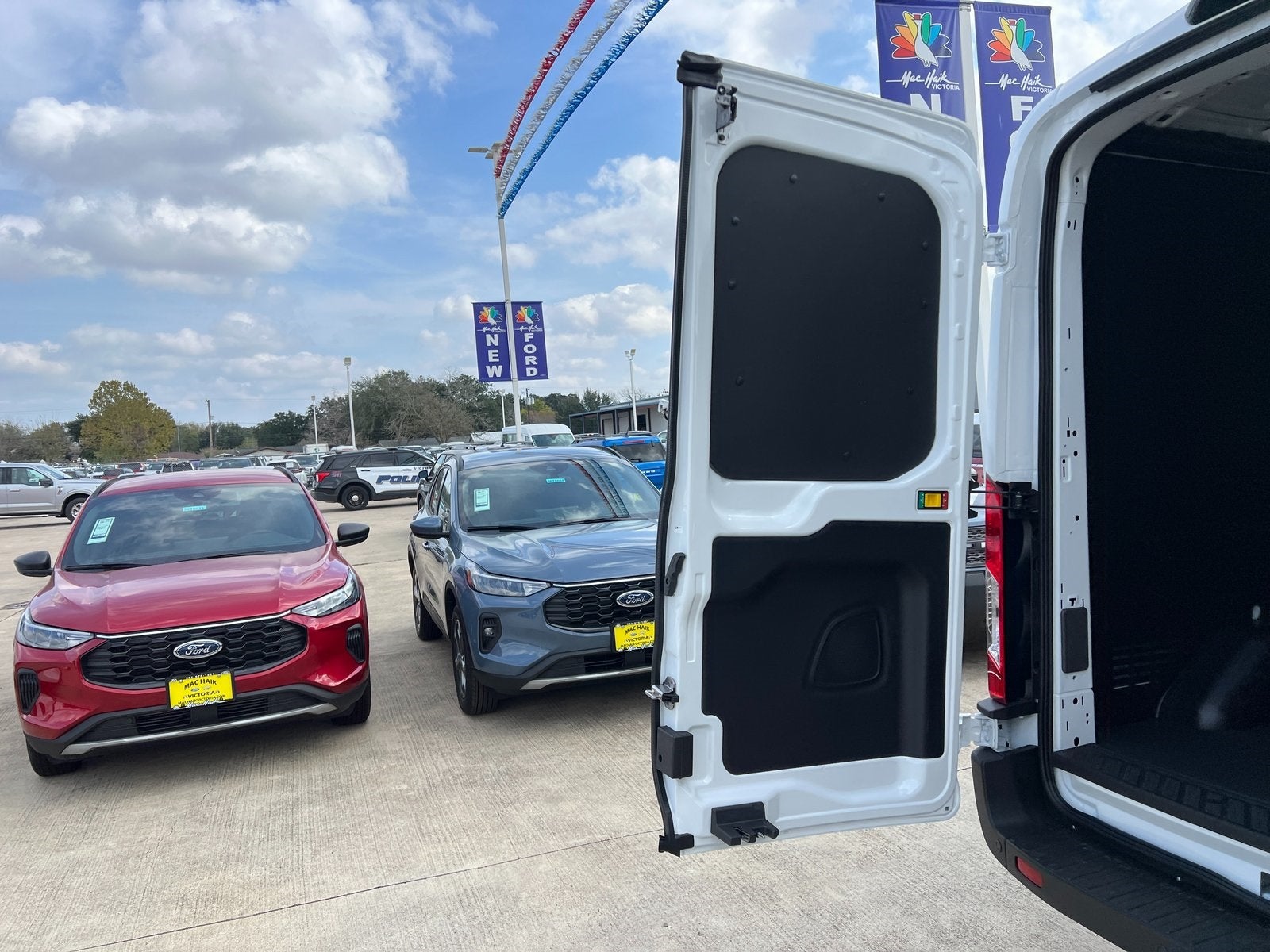 2026 Ford Transit-250 Base