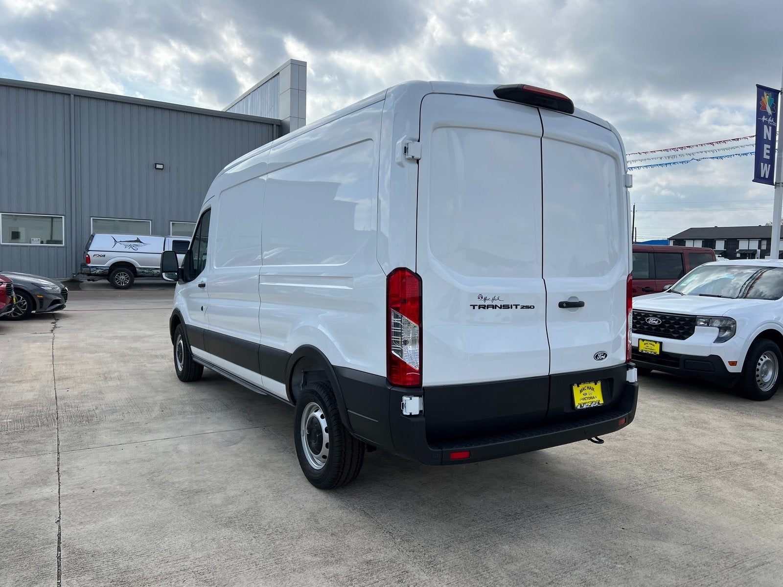 2026 Ford Transit-250 Base
