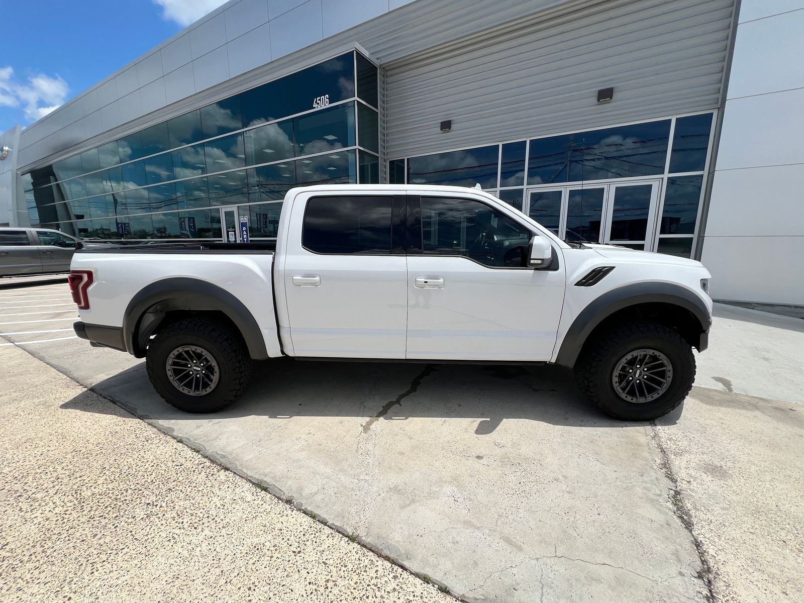 2020 Ford F-150 Raptor