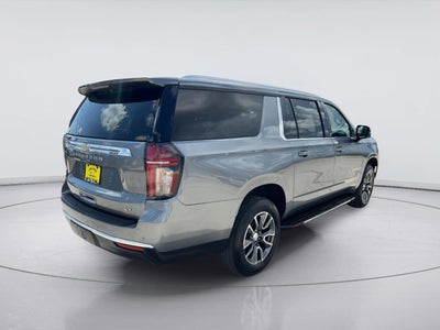 2022 Chevrolet Suburban LT