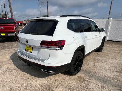 2022 Volkswagen Atlas 3.6L V6 SE w/Technology