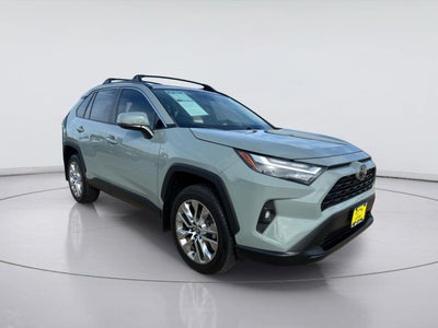2023 Toyota Rav4 XLE Premium