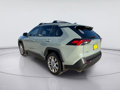 2023 Toyota Rav4 XLE Premium