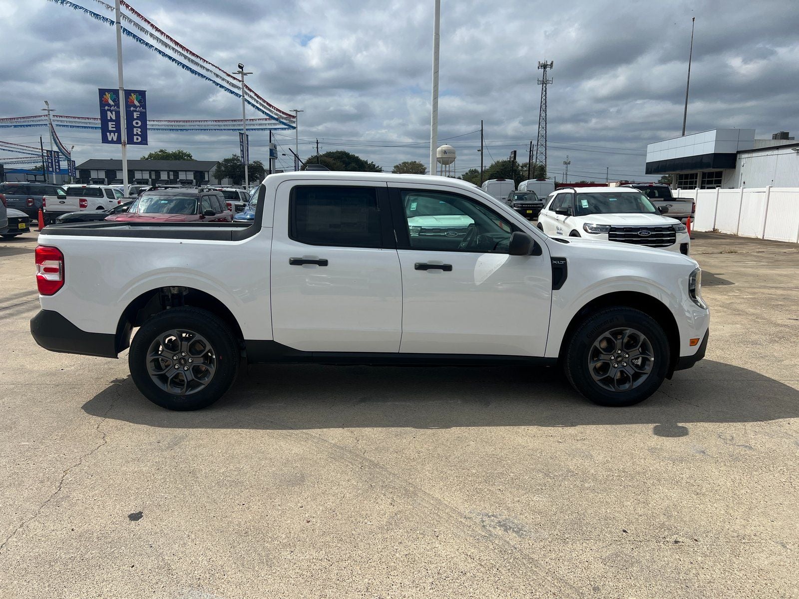 2025 Ford Maverick XLT
