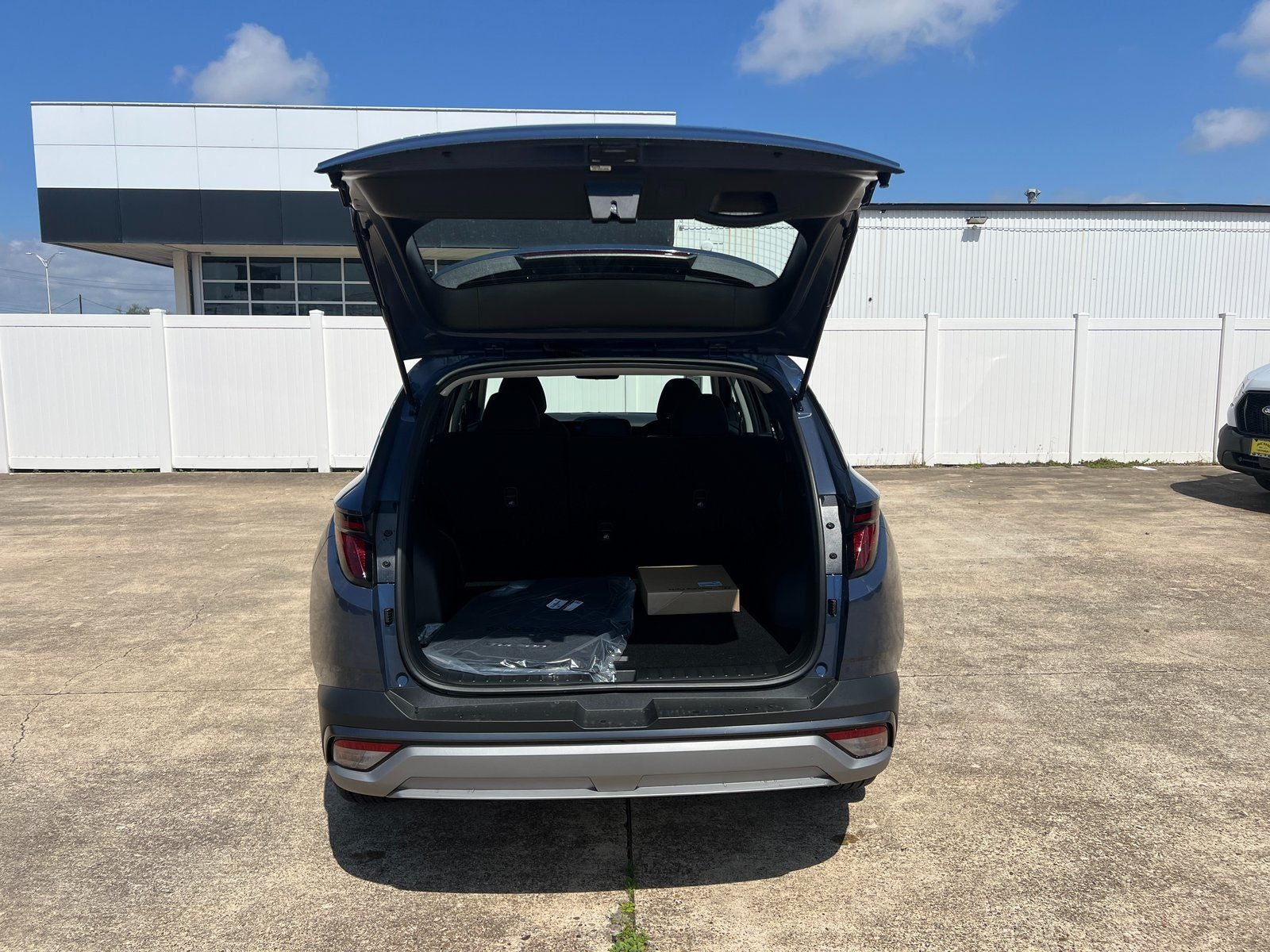 2026 Hyundai Tucson SE FWD