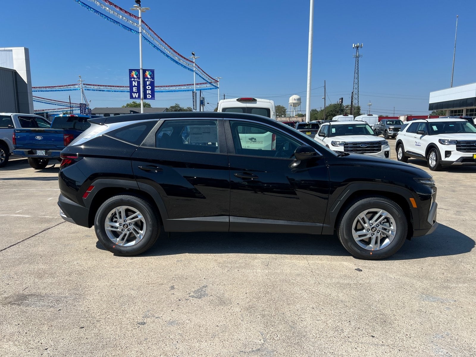 2026 Hyundai Tucson SE FWD