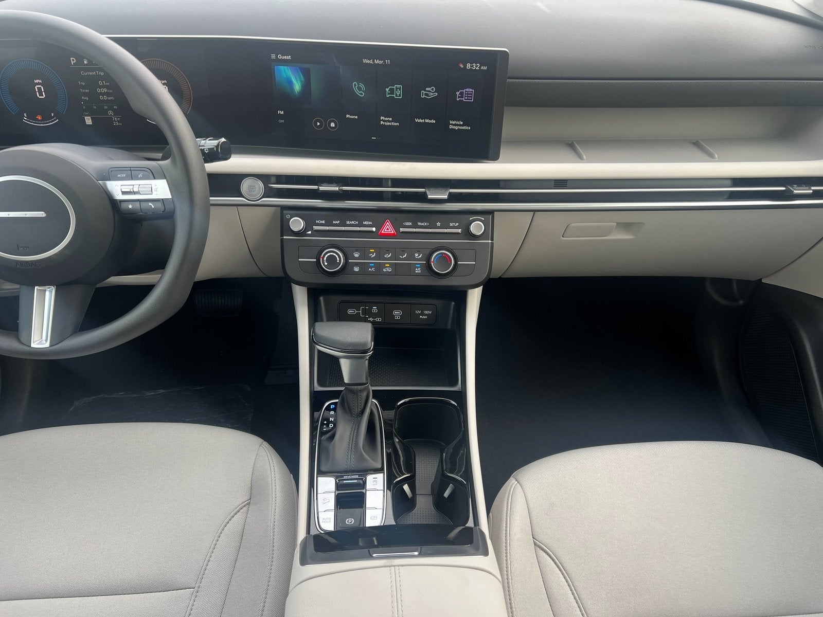 2026 Hyundai Tucson SE FWD