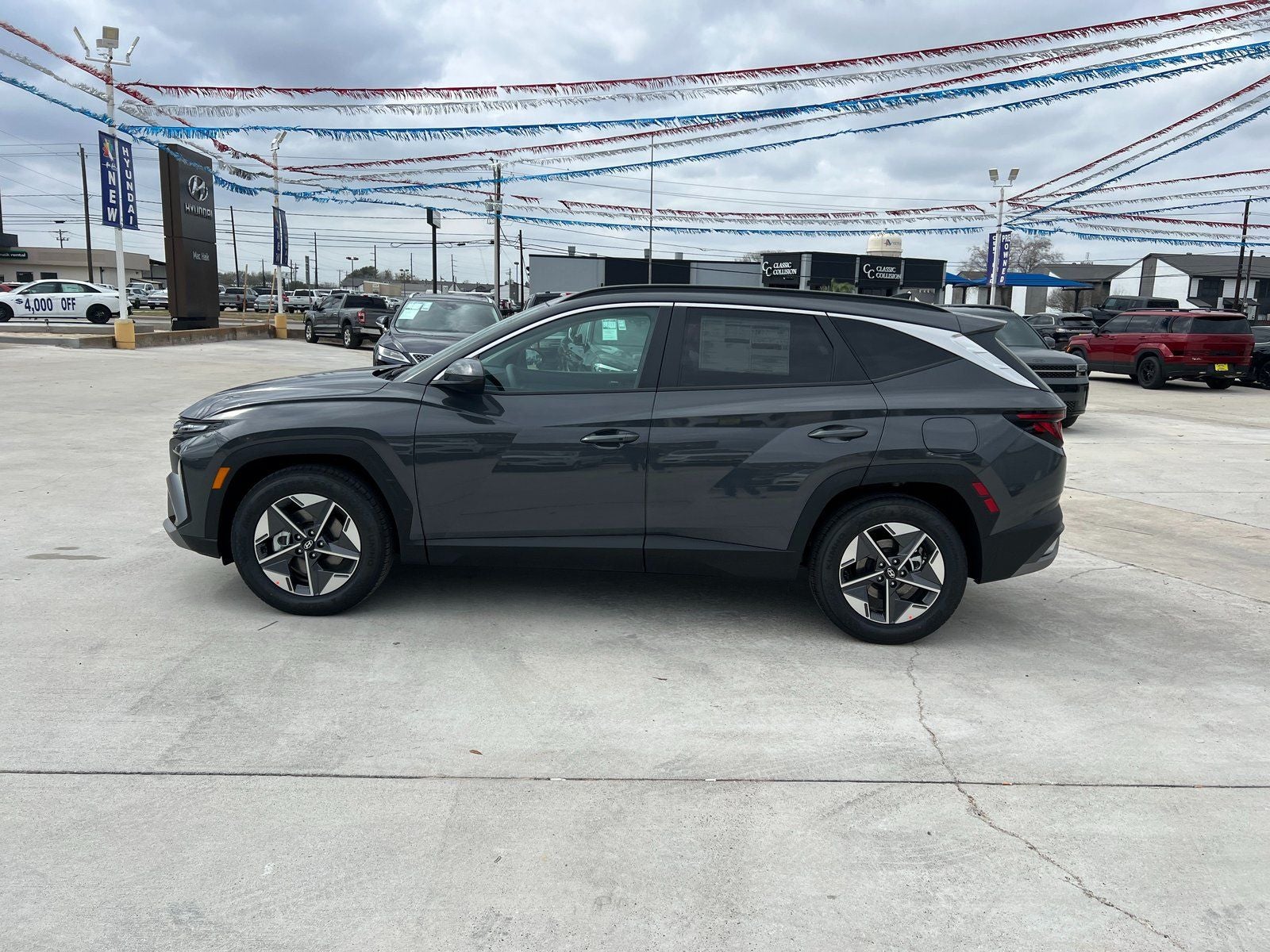 2026 Hyundai Tucson SEL FWD