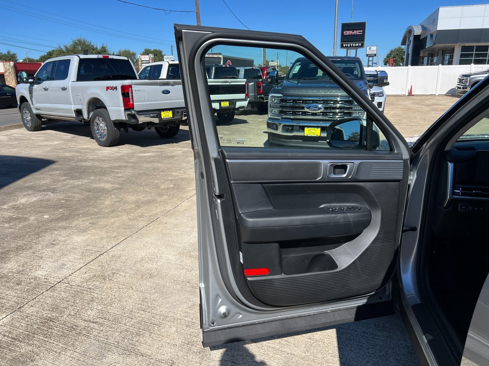 2025 Hyundai Santa Fe SE FWD