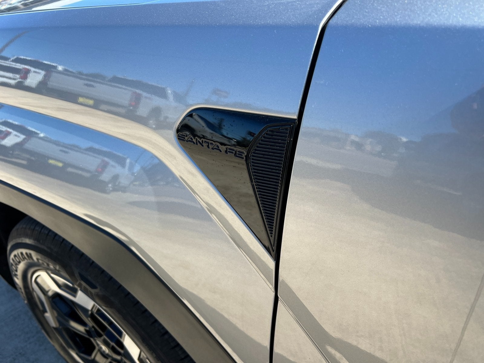 2025 Hyundai Santa Fe SE FWD