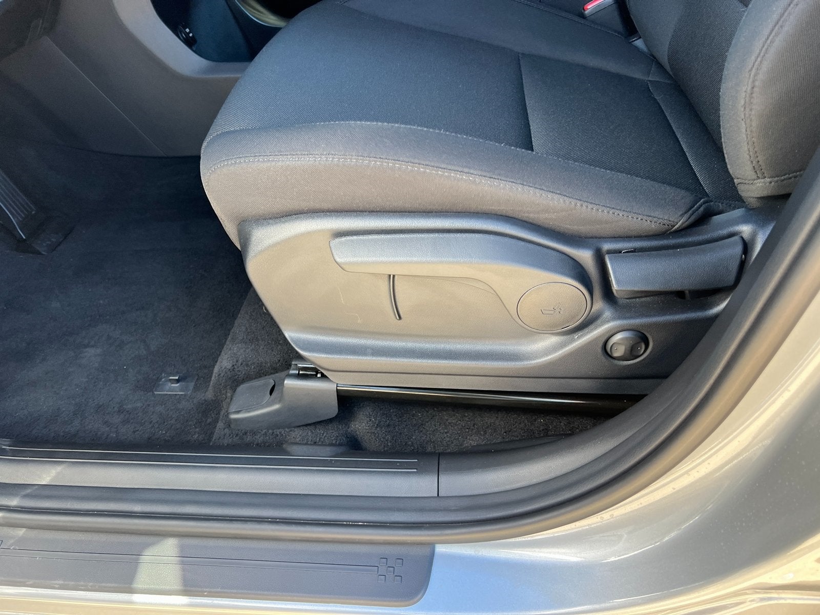 2025 Hyundai Santa Fe SE FWD