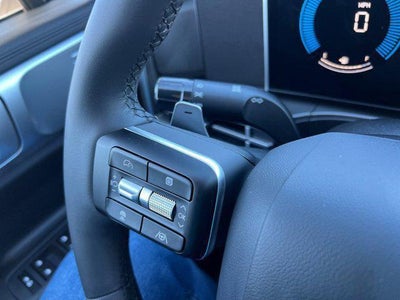 2025 Hyundai Santa Fe SE FWD