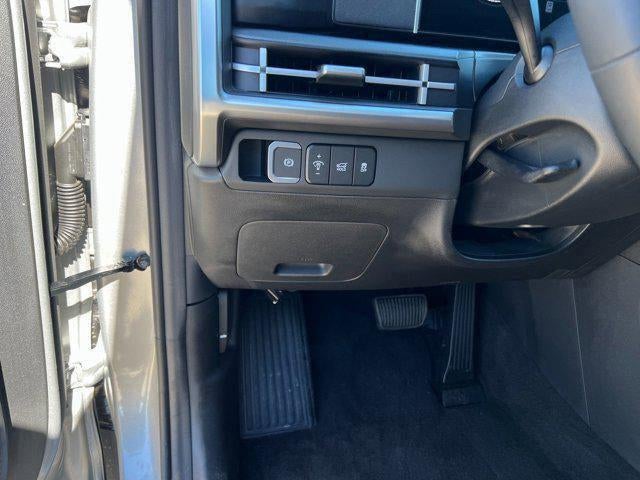 2025 Hyundai Santa Fe SE FWD