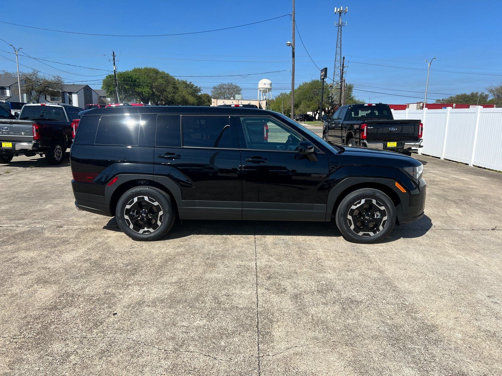 2026 Hyundai Santa Fe SE FWD