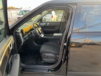 2025 Hyundai Santa Fe SE FWD