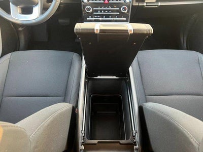 2025 Hyundai Santa Fe SE FWD