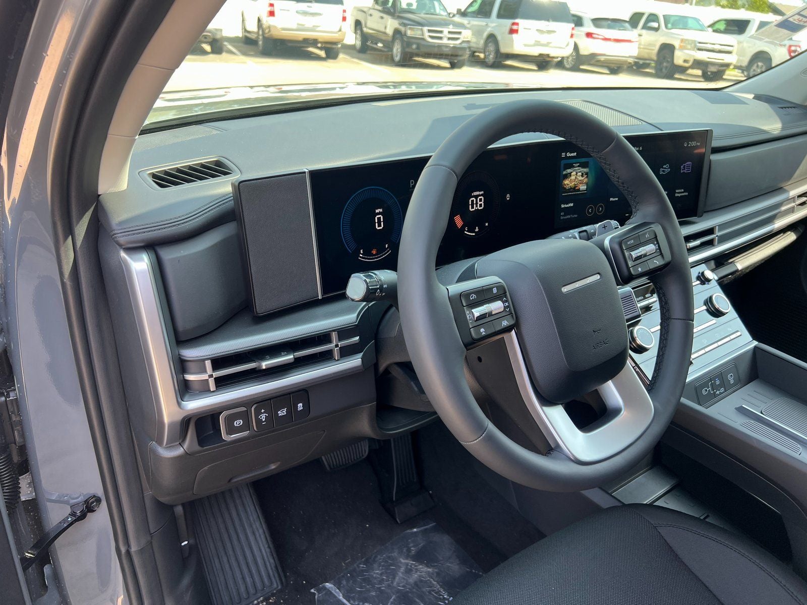 2025 Hyundai Santa Fe SE FWD