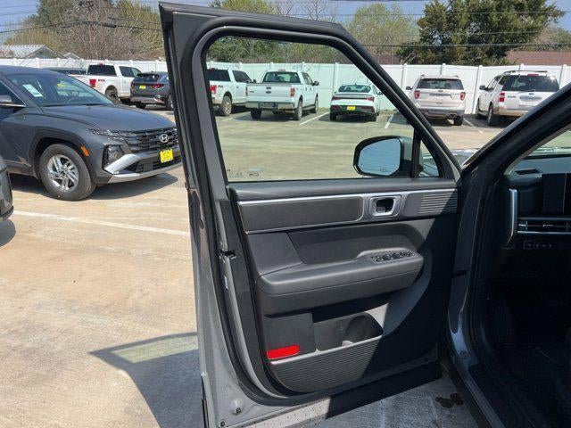 2025 Hyundai Santa Fe SE FWD