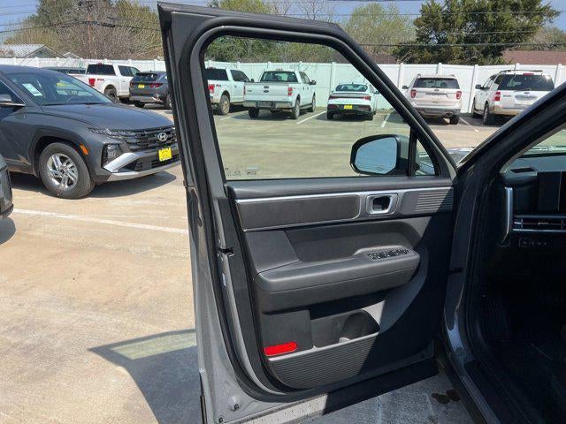 2025 Hyundai Santa Fe SE FWD