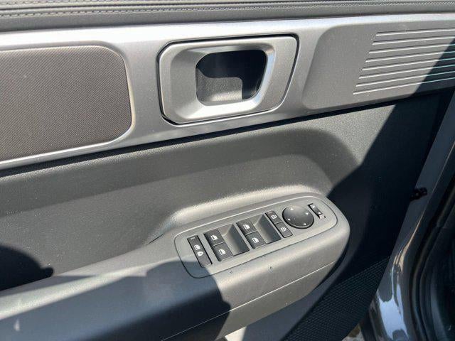 2025 Hyundai Santa Fe SE FWD