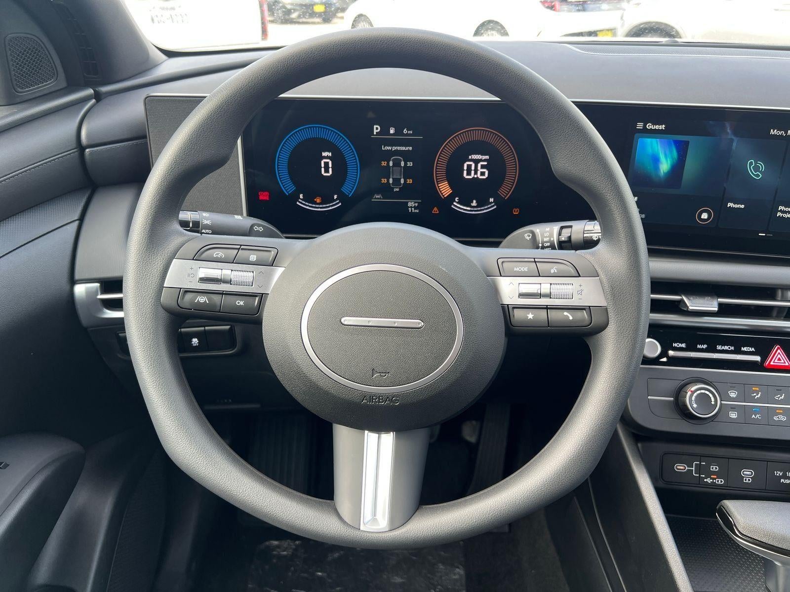 2026 Hyundai Santa Cruz SE