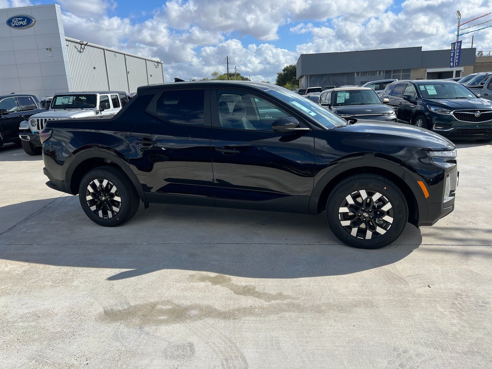 2026 Hyundai Santa Cruz SE FWD