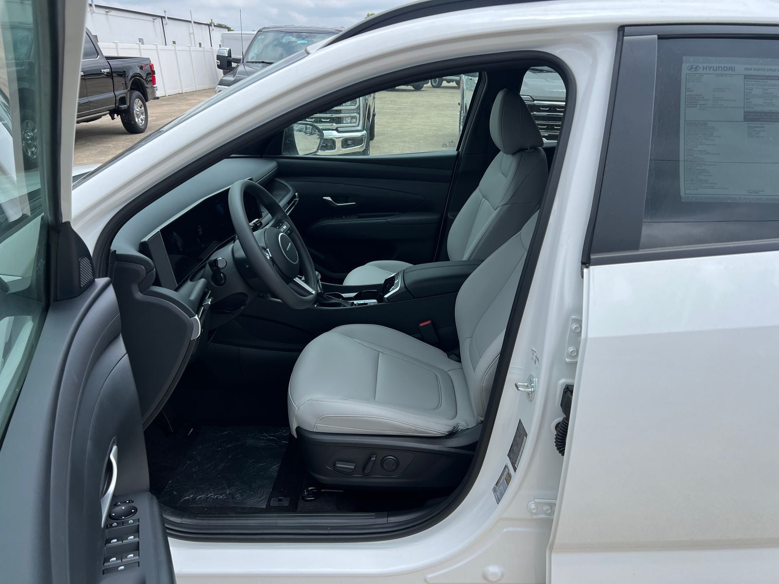2026 Hyundai Santa Cruz SEL FWD