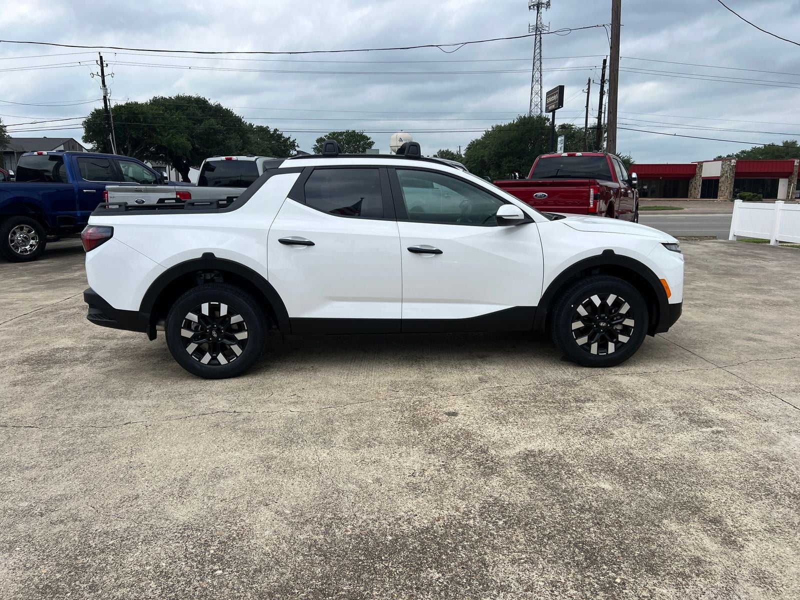 2026 Hyundai Santa Cruz SEL FWD