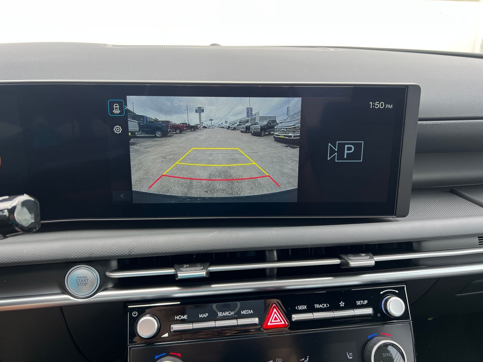 2026 Hyundai Santa Cruz SEL FWD