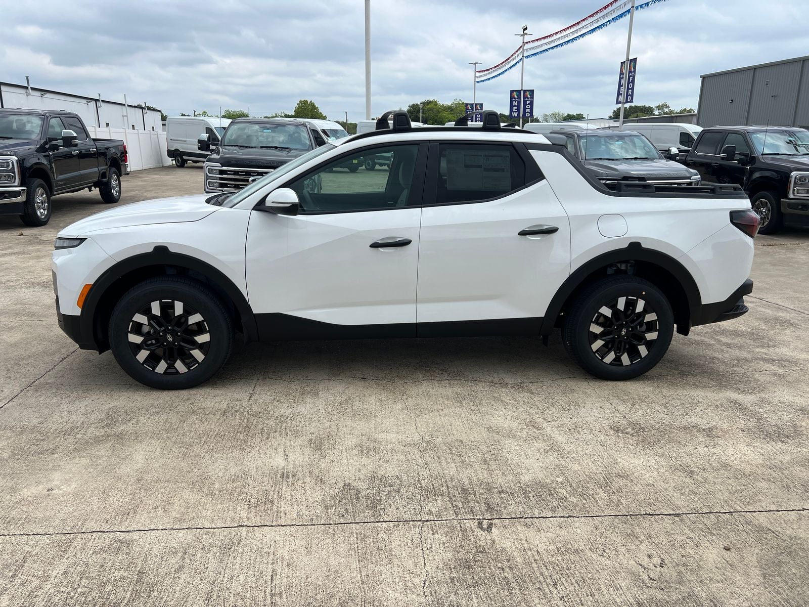 2026 Hyundai Santa Cruz SEL FWD