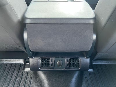2013 Toyota Tundra Grade 4.6L V8