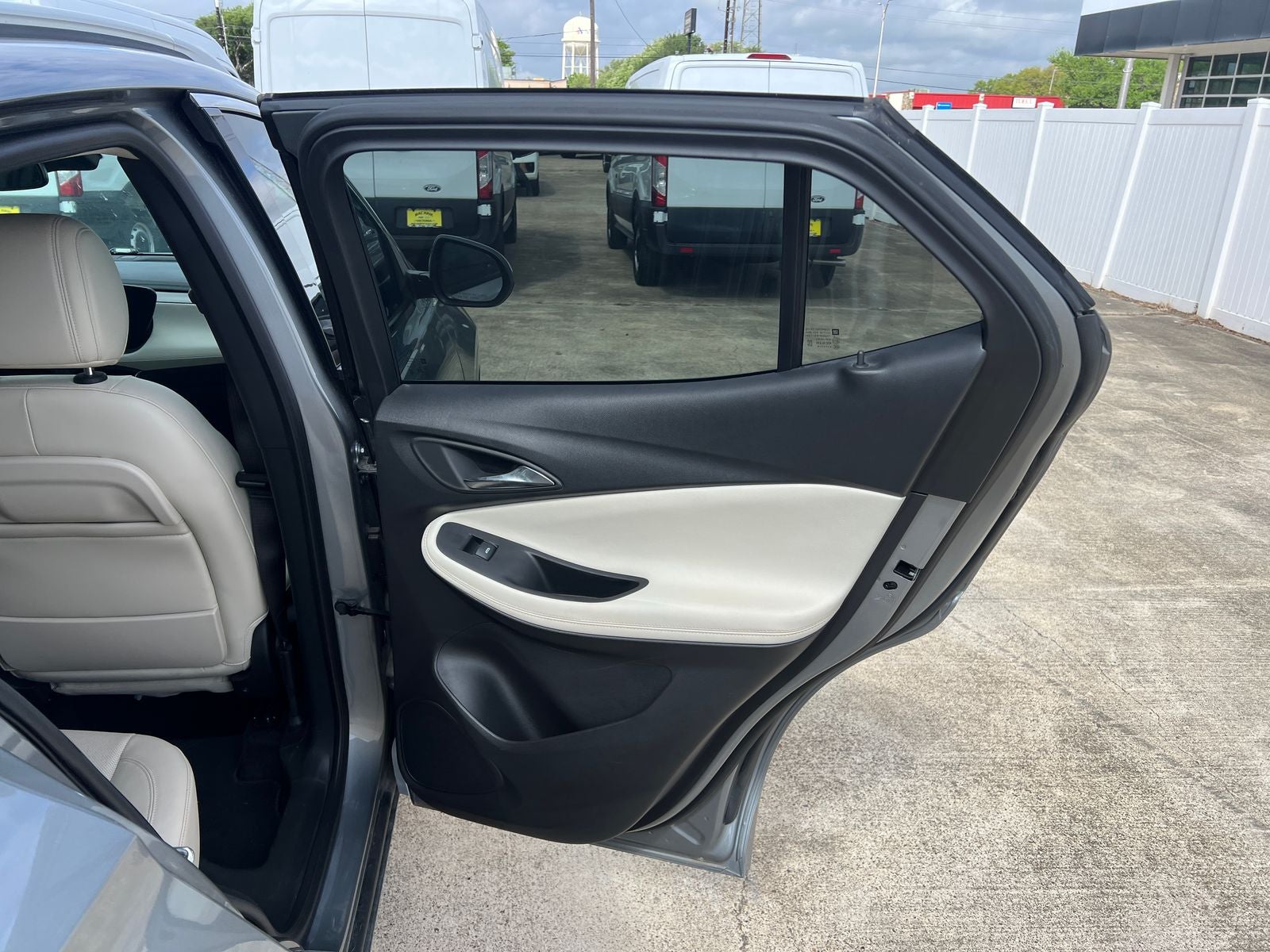 2024 Buick Encore GX Avenir