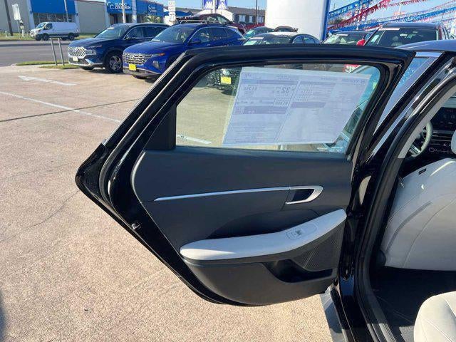 2025 Hyundai Sonata SE