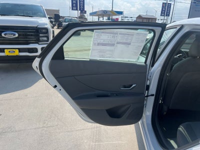 2026 Hyundai Elantra SE