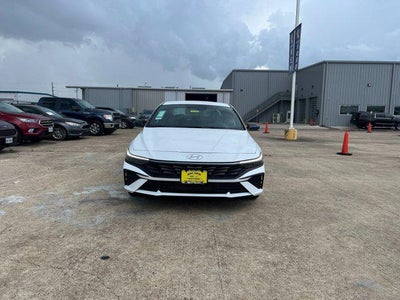2025 Hyundai Elantra Hybrid SEL Sport
